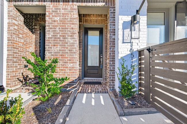 Building Photo - 16518 Texas Hill Country Rd