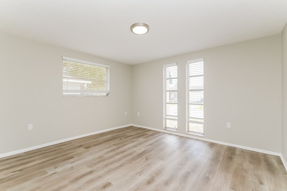 Building Photo - 7043 Fireside Dr