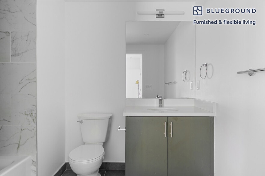 Building Photo - 1288 Howard St