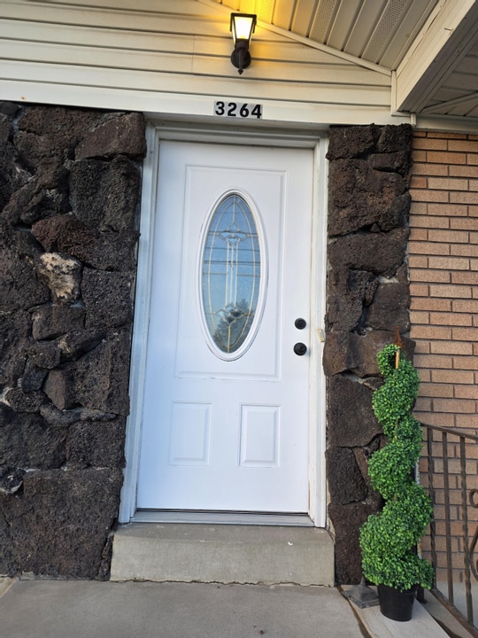 Building Photo - 3264 W 4700 S