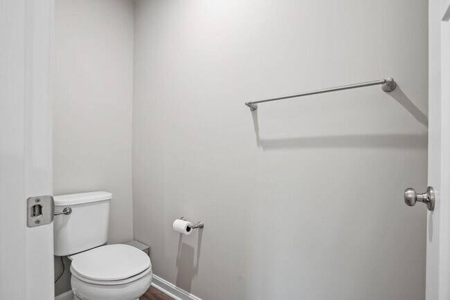 Building Photo - 2459 Bella Rdg