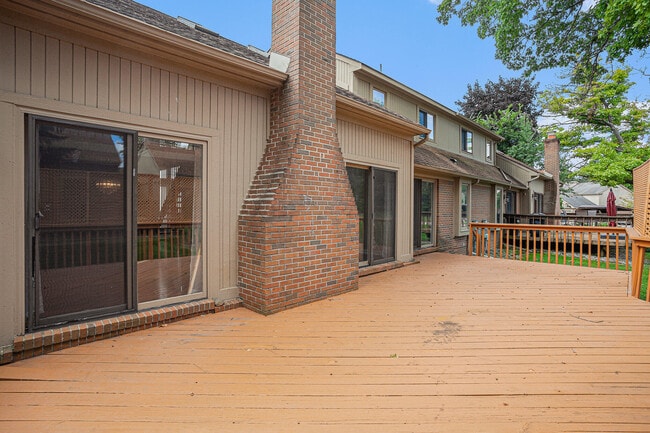 Building Photo - 36721 Tanglewood Ln