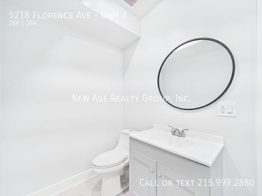 Building Photo - 5218 Florence Ave