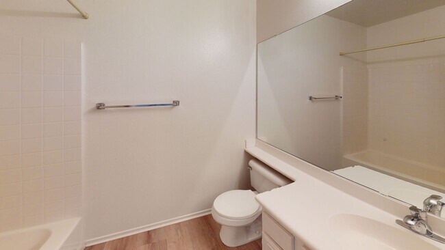 Building Photo - 7870 Via Belfiore