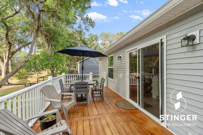 Building Photo - 40 Canopy Ln