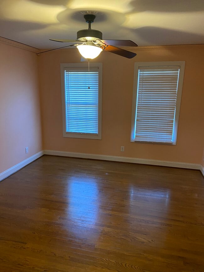 Building Photo - 100 Beacon Hill Pl