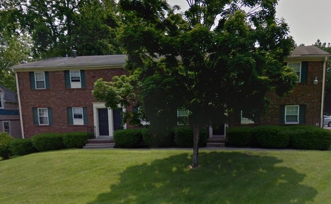 Primary Photo - 337 S Burns Ave