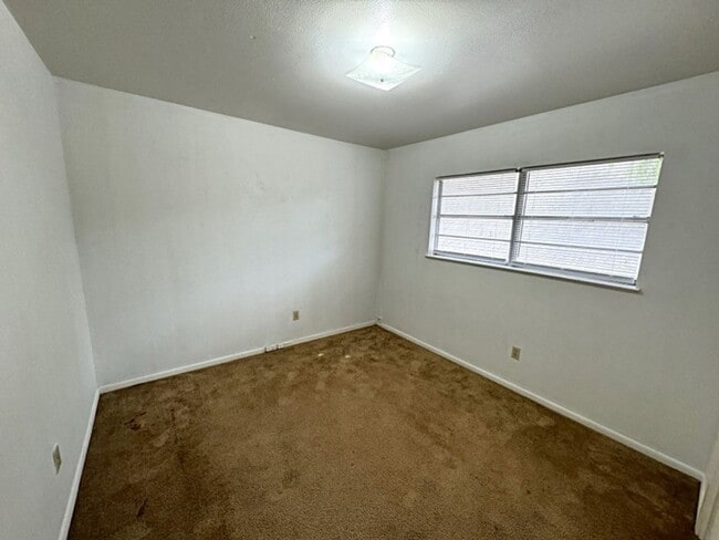 Building Photo - 3508 Delaware St