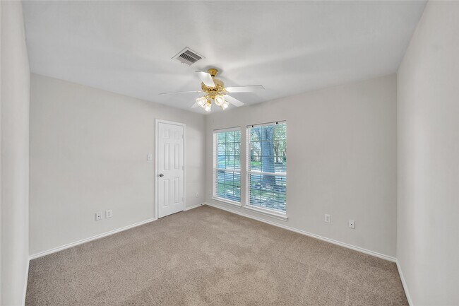 Building Photo - 1911 Mound Lake Dr