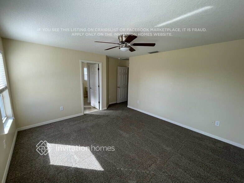 Building Photo - 3340 Cardinal Feather Dr