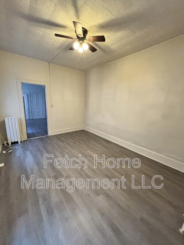 Building Photo - 441 W Orange St