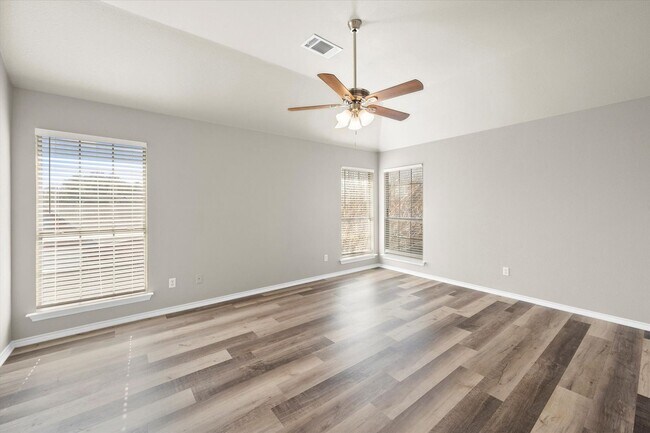 Building Photo - Newly Renovated Midlothian 4 bedroom