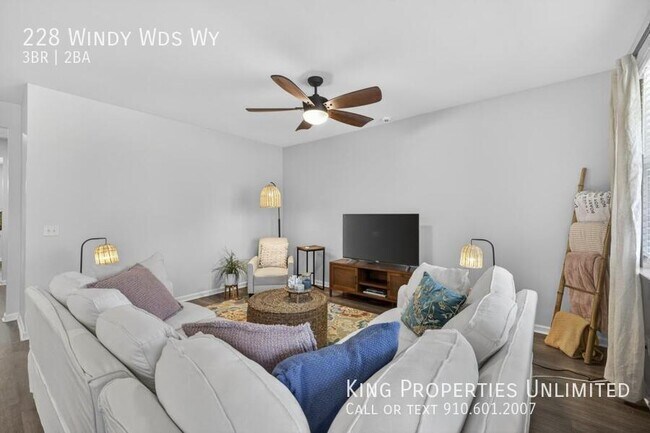 Building Photo - 228 Windy Wds Wy