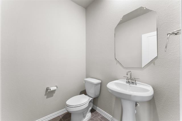 Building Photo - 3120 Kingsgarden Rd