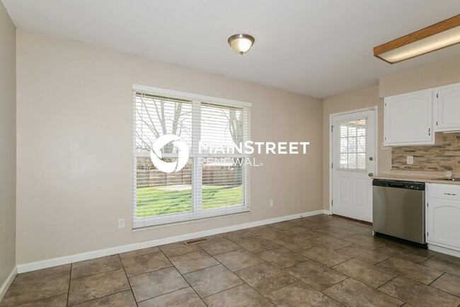 Building Photo - 3620 Ange Dr