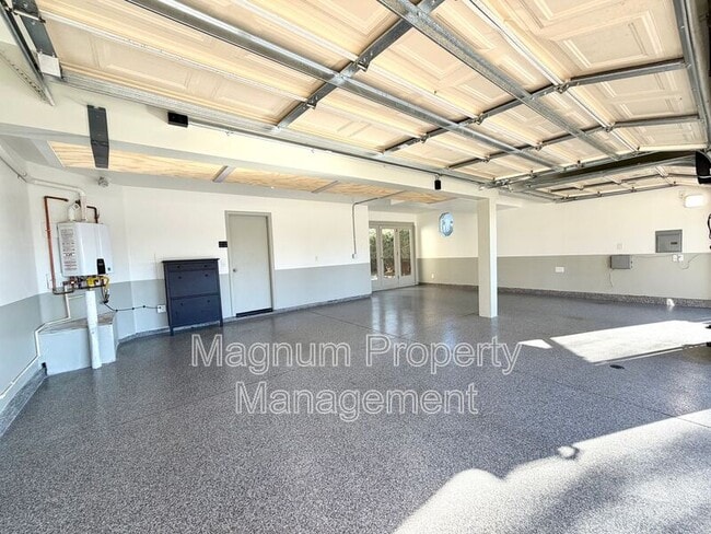 Building Photo - 30219 Corte Cantera