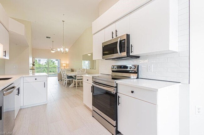 Building Photo - 4985 Sandra Bay Dr