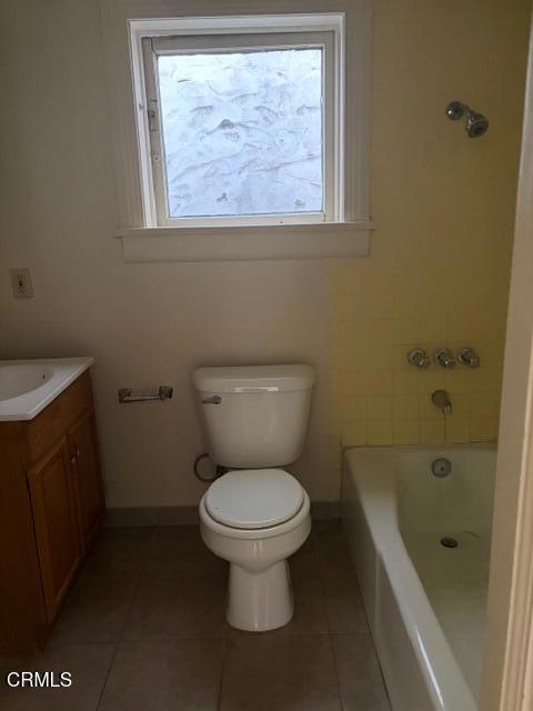 Building Photo - 772 Poli St