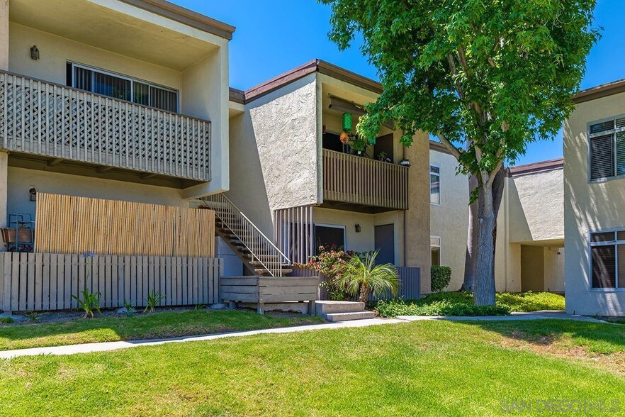 Building Photo - 432 Edgehill Ln