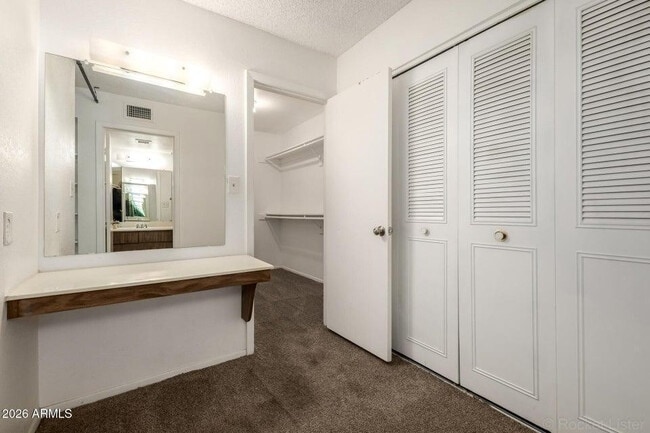 Building Photo - 3109 W Harmont Dr