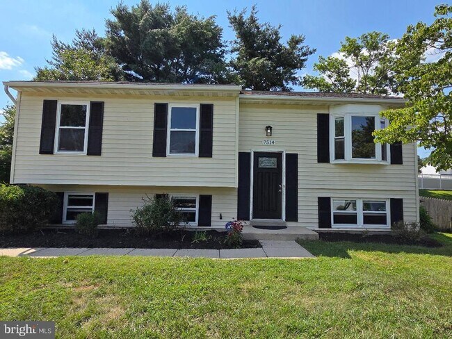 Building Photo - 7514 Braemar Ct