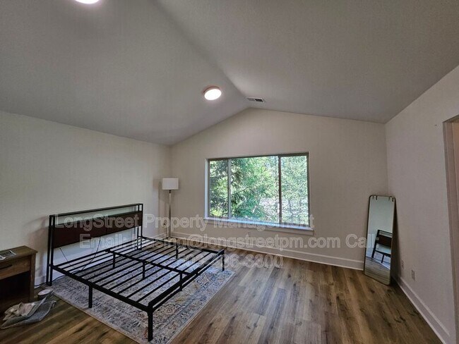 Building Photo - 11819 SW 60th Ave