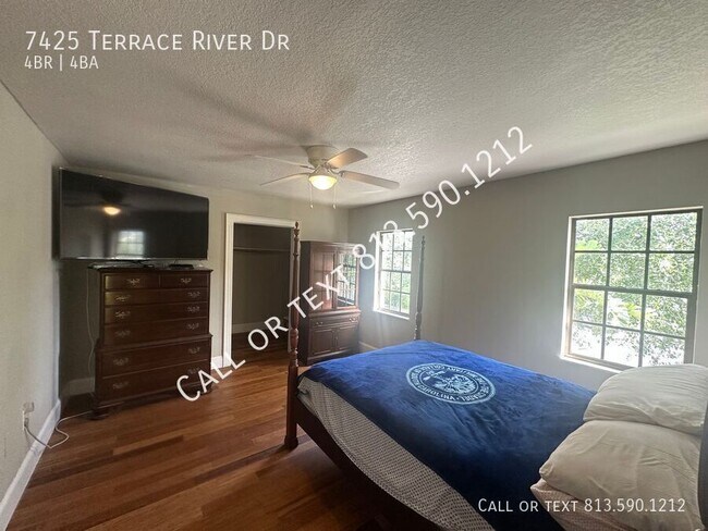 Building Photo - 7425 Terrace River Dr