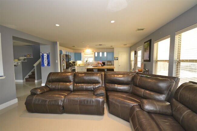 Building Photo - 20751 Cypress Post Dr