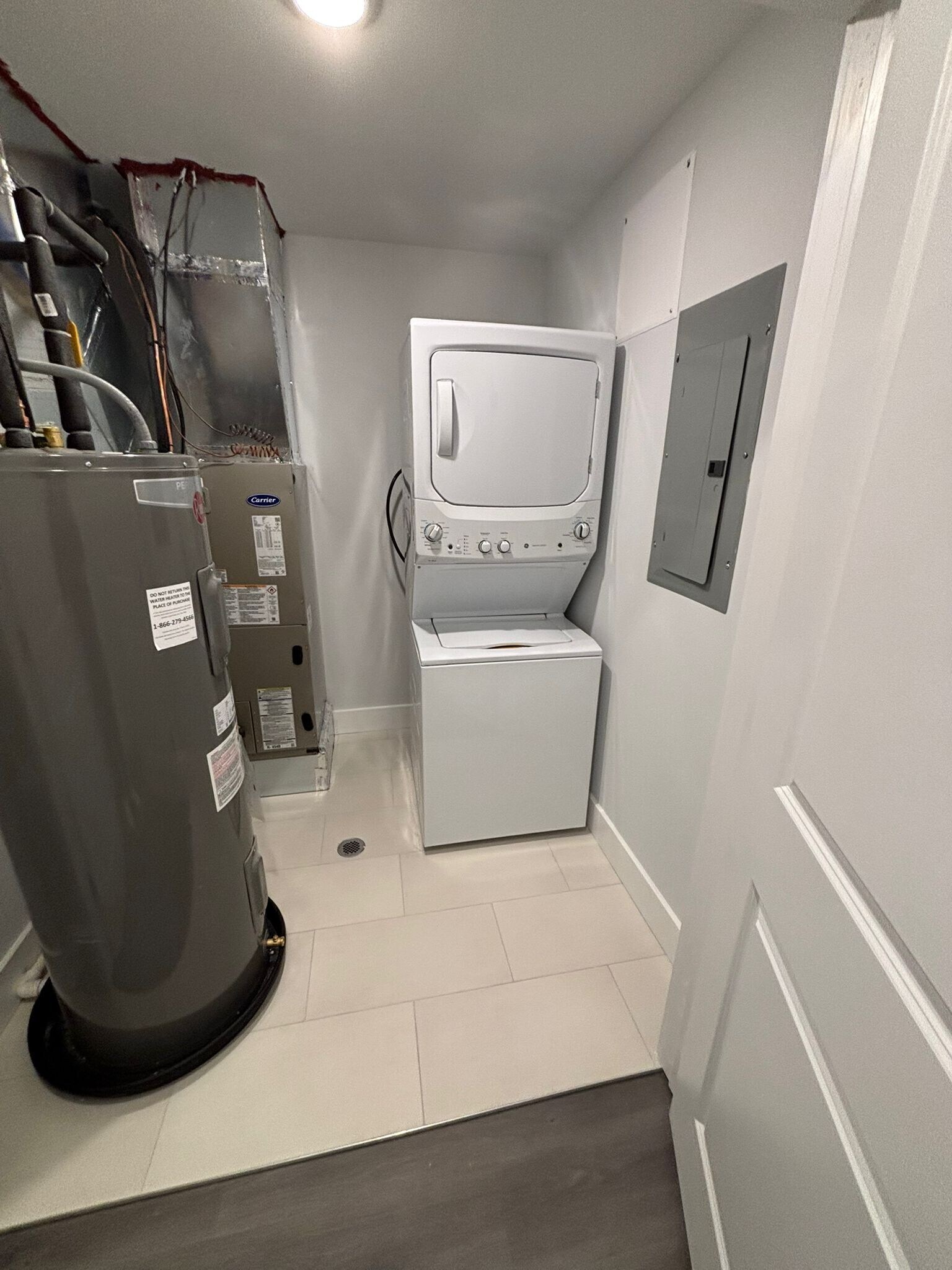 Building Photo - 713 N 42nd St