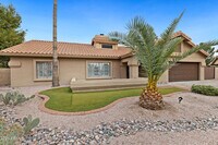 Building Photo - 5735 E Campo Bello Dr