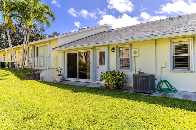 Building Photo - 11036 SE Sea Pines Cir