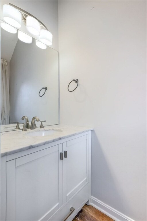 Building Photo - 78 Pointe Rok Dr