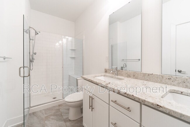 Building Photo - 616 Pomeroy St