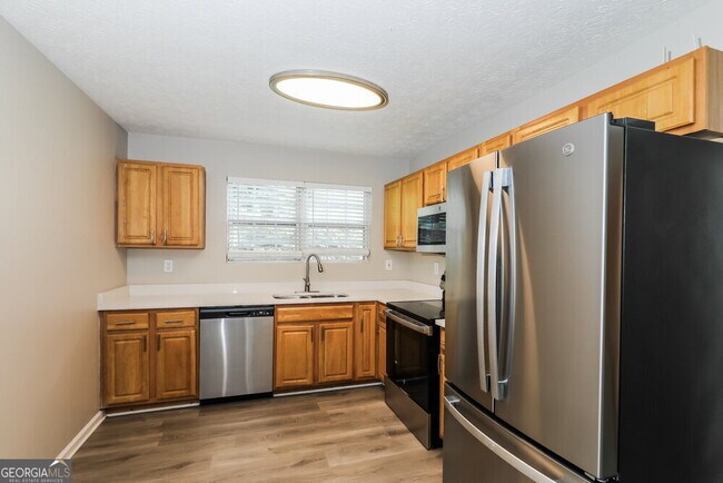 Building Photo - 726 Glenshire Ct