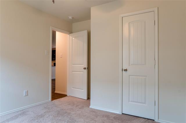 Building Photo - 5324 Vinebrook Wy