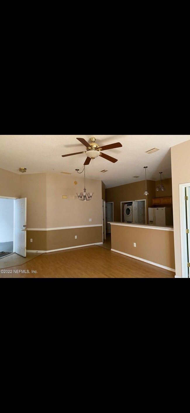 Building Photo - 6075 Maggies Cir