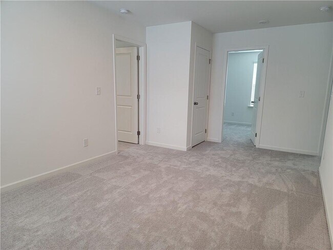 Building Photo - 416 Golden Eagle Pkwy
