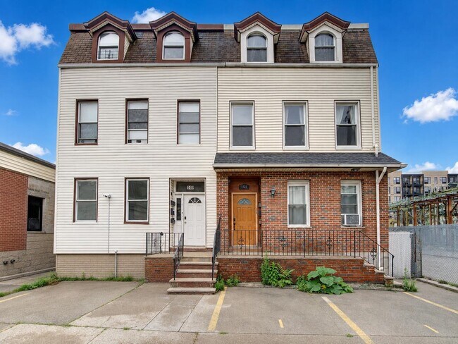 Building Photo - 151 Culver Ave