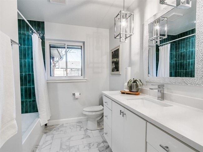 Building Photo - 2101 NW 60th St