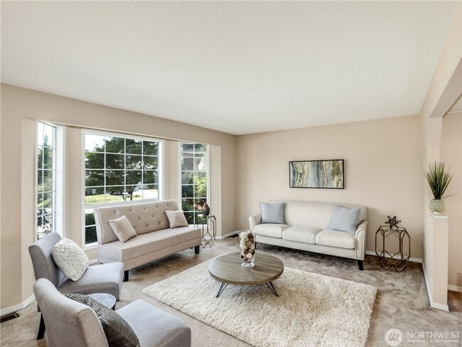 Building Photo - 3bd/2.5ba Woodinville House