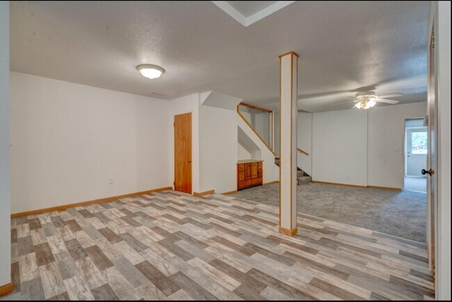 Building Photo - Dunkerton