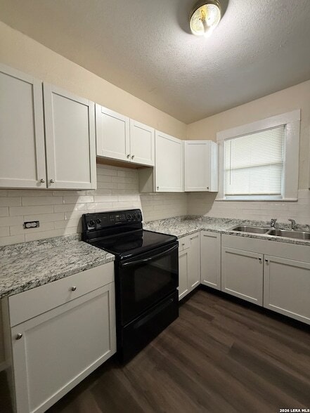 Building Photo - 318 Denver Blvd