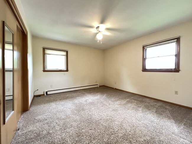 Building Photo - 2296 Woodworth St