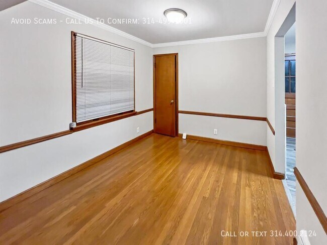 Building Photo - 1500 Comet Dr