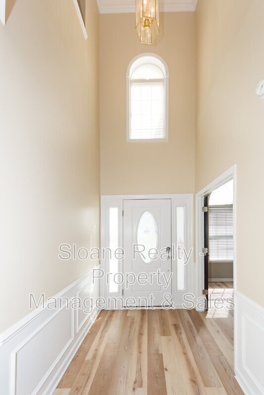 Building Photo - 112 Tanglewood Cir