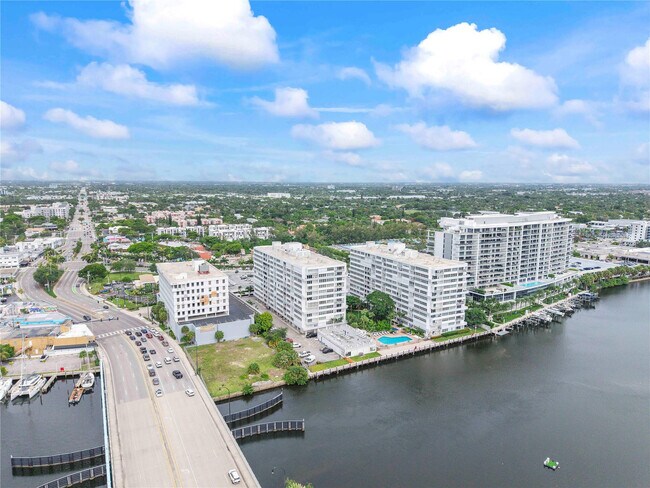 Building Photo - 1160 N Federal Hwy