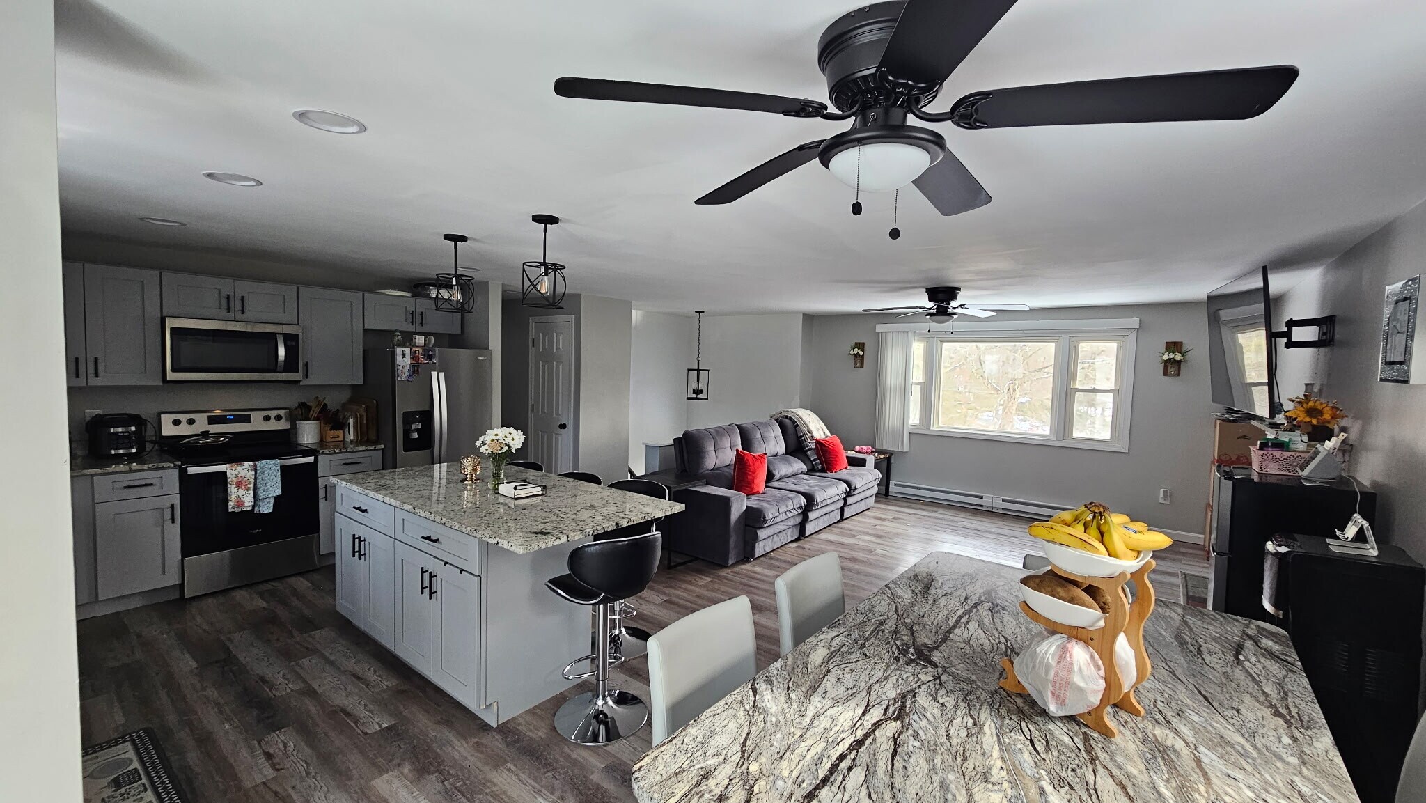 Building Photo - 15 Cooper Rd