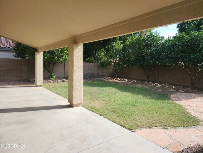 Building Photo - 7453 W Melinda Ln