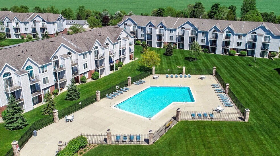 Gull Prairie/Gull Run Apartments and Townh... 4495 Gull Run Dr