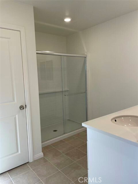 Building Photo - 8552 Midway Ln